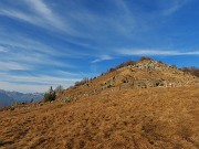 58 Tratto terminale del costone sud del Vaccareggio con le ex-miniere di calamina
